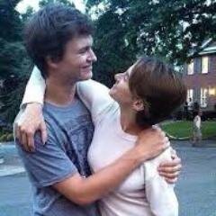 me ver pelado foi o que fez Hazel Grace perder o ar