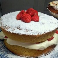 Cake my Day (@honeypietearoom) 's Twitter Profile
