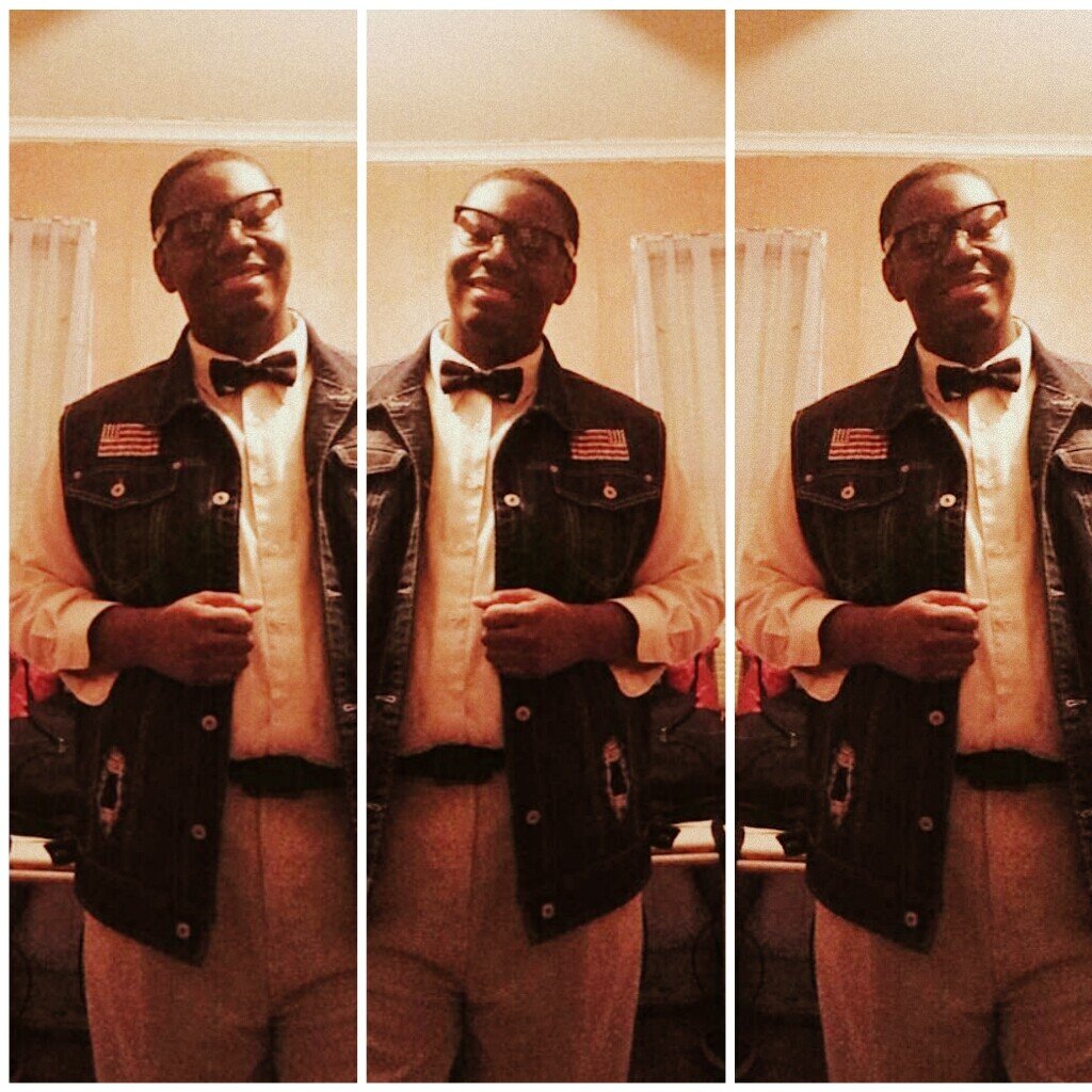 GHS sophomore ! C/o 2k16 kik: _ooweekillem IG: suck_my_lol
