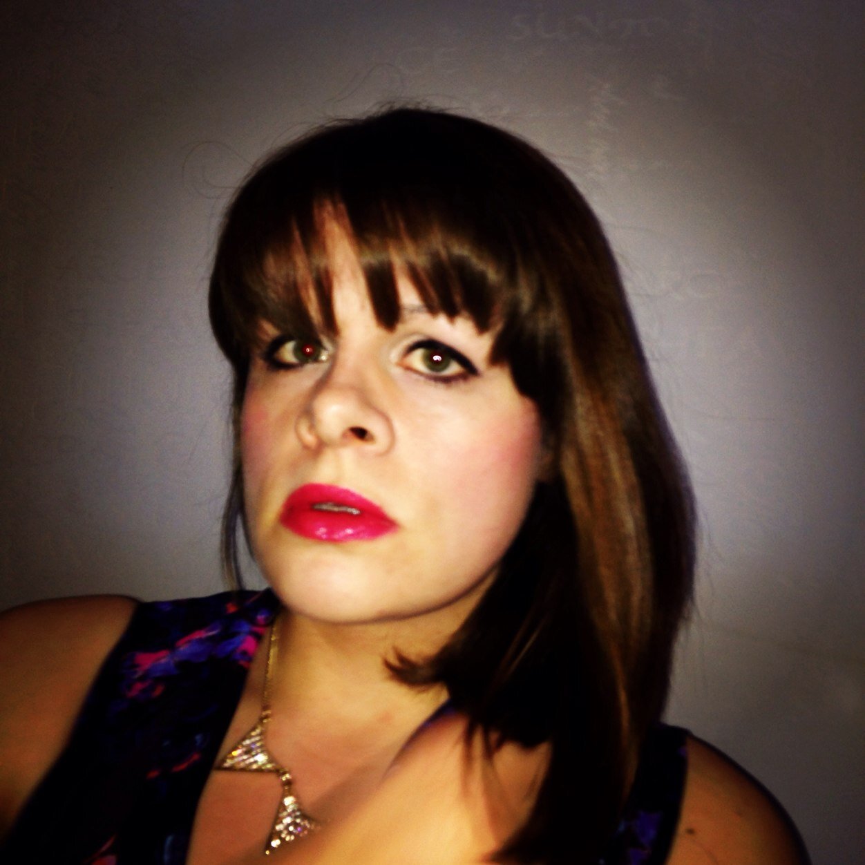 Rhona_says_aye's profile picture. Rhona; 30 Something; Music; Dancing; History; Shoes; Makeup; Driving; Mulberry; Cocktails; Strawberries and Chocolate!