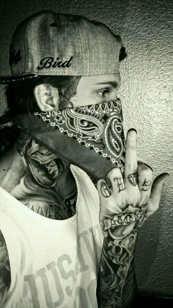 You can call me Vinnie. I am the leader of #InfamousFamilia My queen @MafiosaBeauty holds my heart behind her bulletproof vest [MCRP-21+]