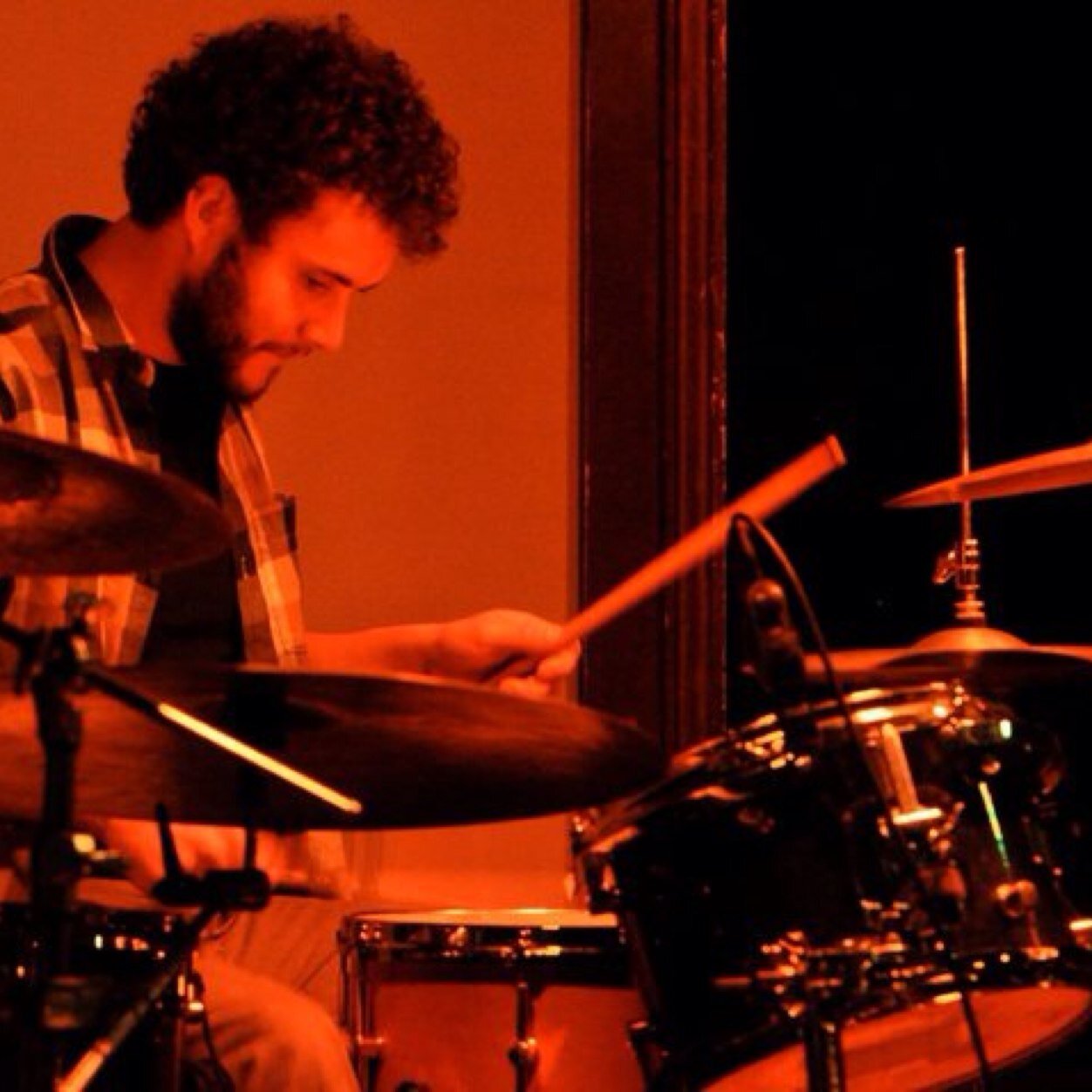 Druizdrums's profile picture. Music lover/player/student/teacher/improviser/learner/teacher #DruiZ #DAñSE