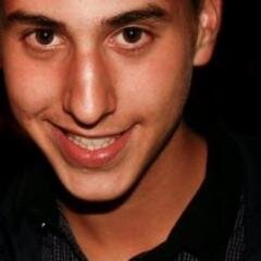 21ans / Intéressé par la politique et les nouvelles technologies