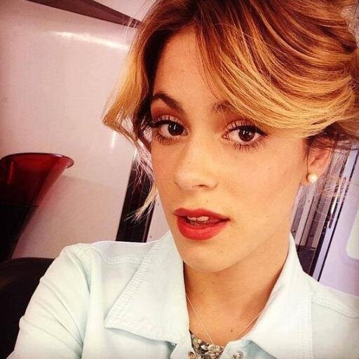 Mi sueño conocer A Tini  Mi pasatiempo Cantar Mi salario su Pasion.   @kelo_rodriguez me dio 4 RT