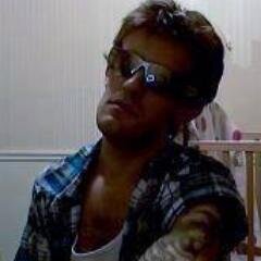 HandsomePickup's profile picture. I only follow beautiful people, like myself.. and pickup hot celebrities. If I follow you, consider yourself a beautiful person.