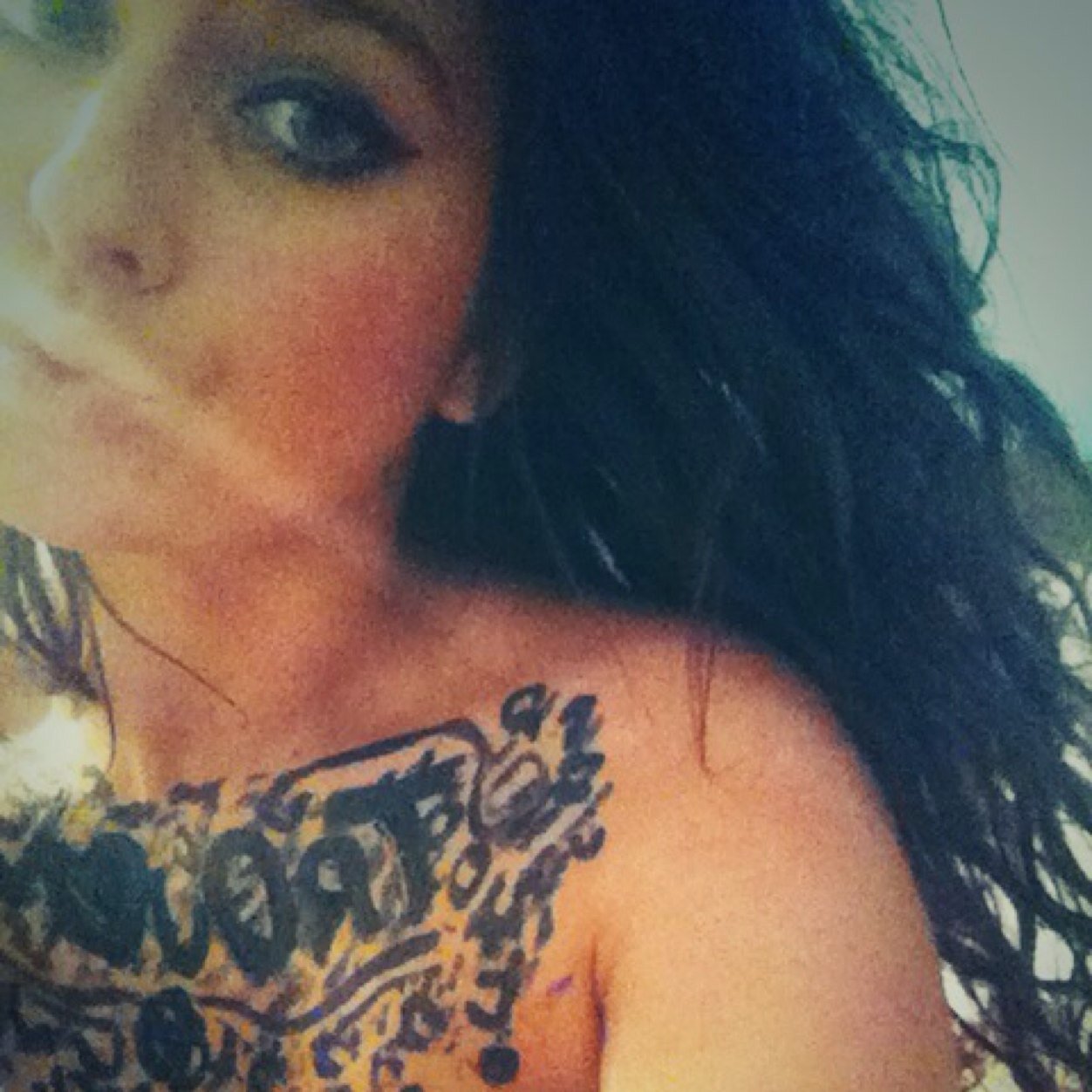 oj_consultant's profile picture. Professional Makeup Artist In Training