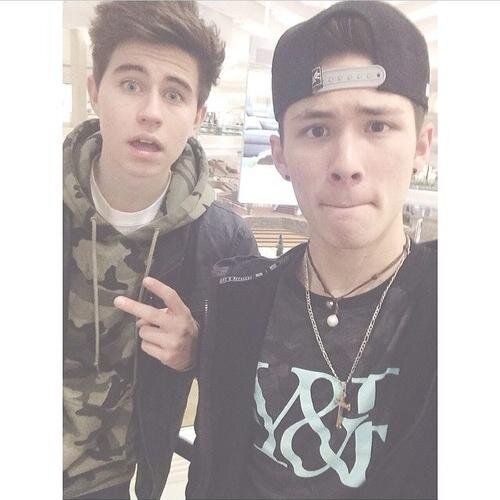 lol ur not shawn mendes // england