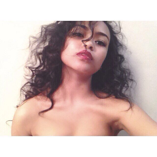 vividmxnds's profile picture. 