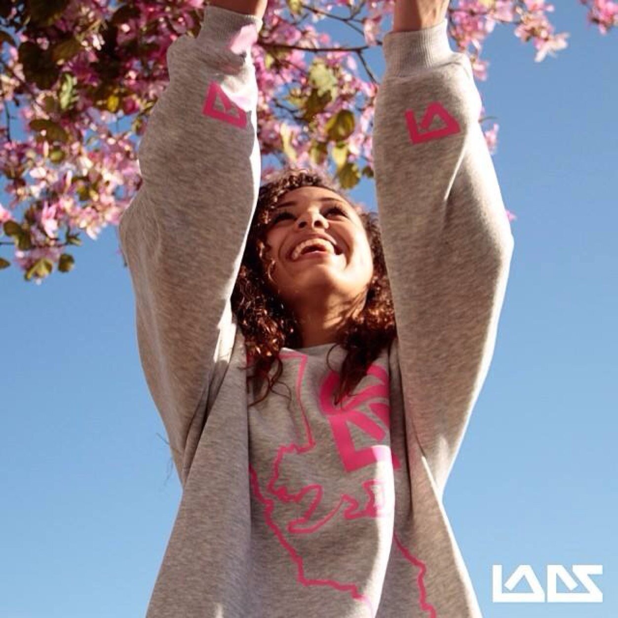 kanell's profile picture. Yg fo' hundred. *-------* ❤️❤️❤️...............#MinaMaVie.❤️❤️❤️❤️.............. #AylaMaSoeur.❤️❤️❤️❤️