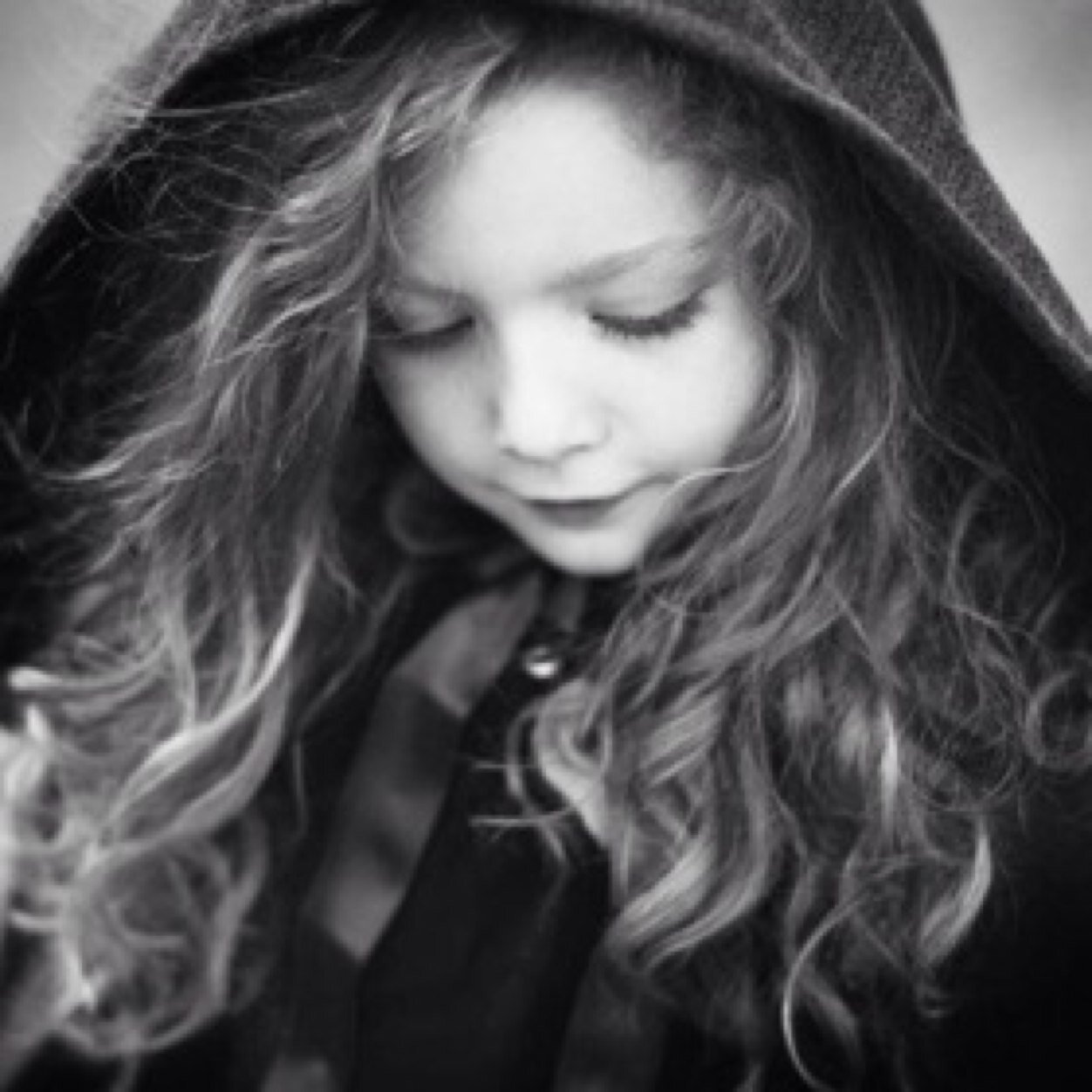 آتمنى اللي يبي يتابعني يتابع ع حسابي الثاني وشكرا @b33bo_aljezani2