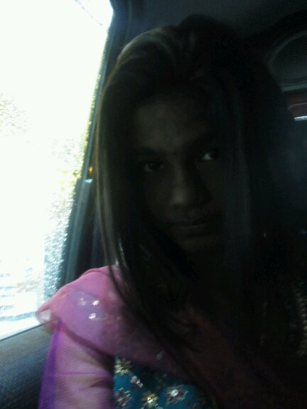 nithimaloveu's profile picture. n3v3r g!v3 up !n true l♡ve*^▁^*