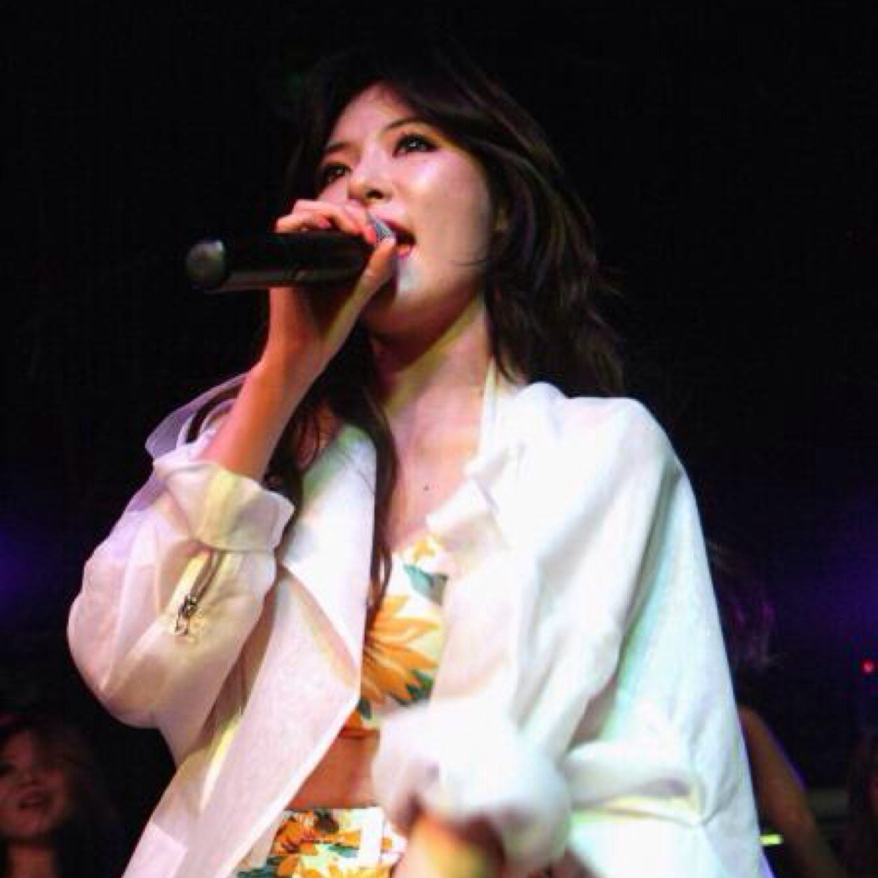 แอคนี้เพื่อคิวแฟม