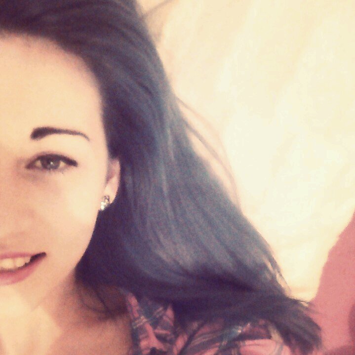 single and free :3 haven't been this happy in a while :) snapchat-Jasmine_raven