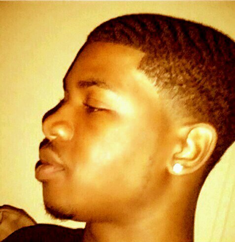 Fucc wit me i fucc wit u. follow my fiance @_iKEEPS_itREAL #teamDAD #phuckuthot