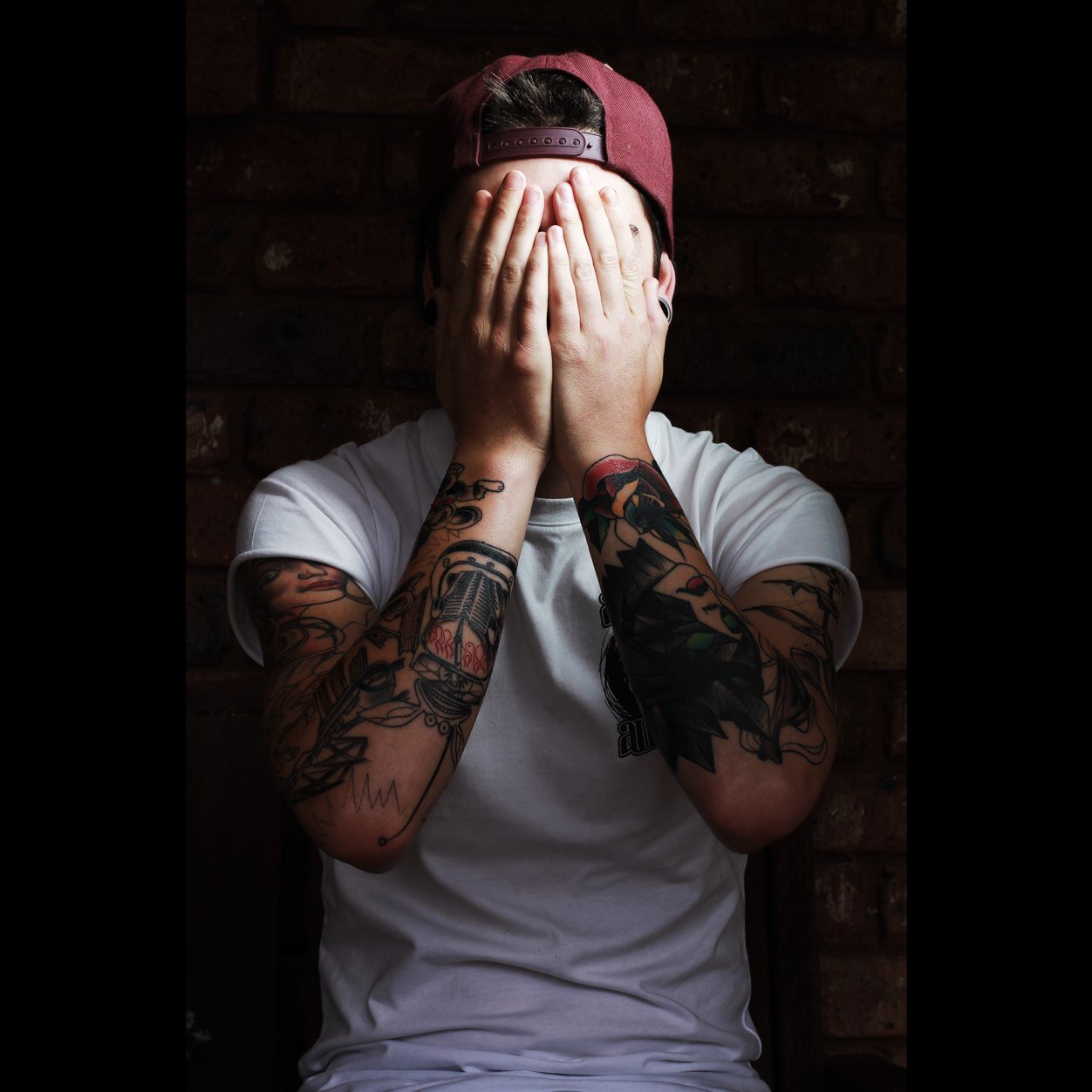 I get tattoos and play guitar, sing and produce at TIMMYHASHEART. LINK TO FACEBOOK: https://t.co/Ypco0x15Oi