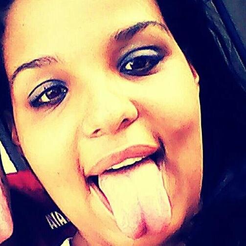 haha complicada e perfeitinha *--*