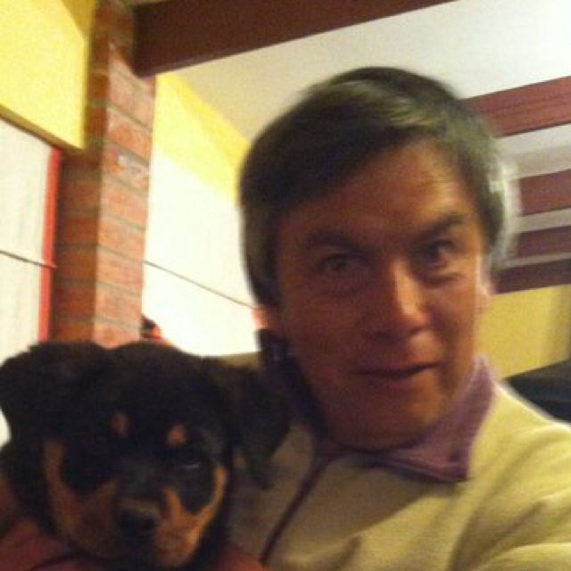 Boliviano. Enemigo de los violadores de DDHH, sean estos de izquierda, del centro o de derecha. Chukuta Pico Verde. Yo también soy #pitita