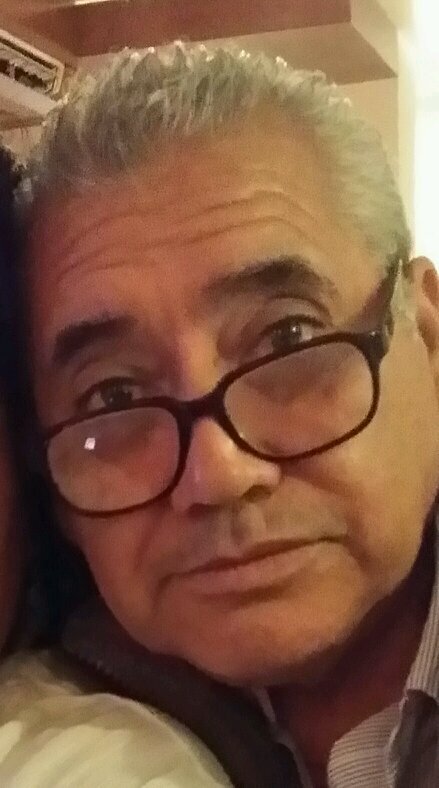 Politólogo. Periodista. Maestro en Ciencias. Creo en la gente. Y mi aspiración es vivir
