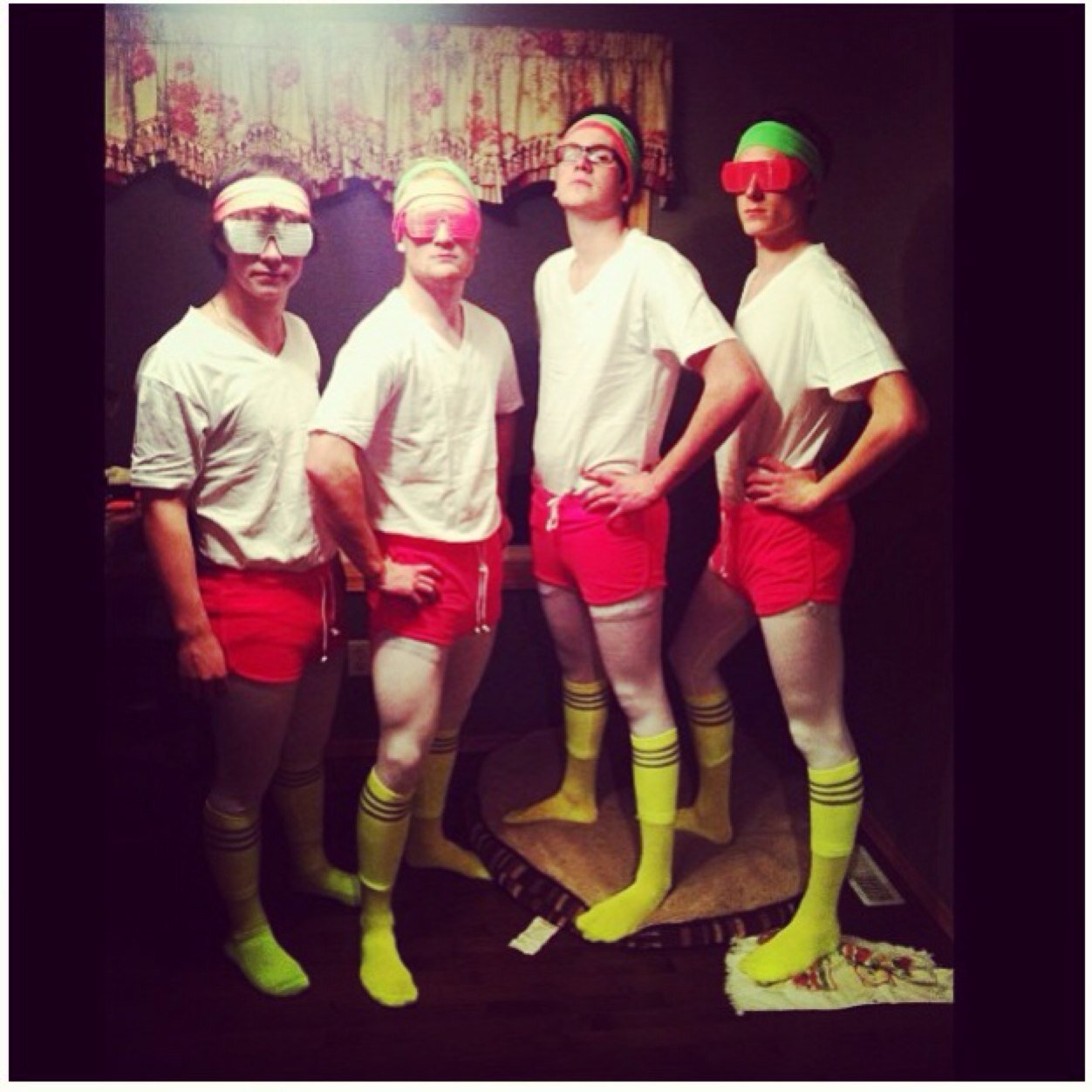 birdman_1111's profile picture. 