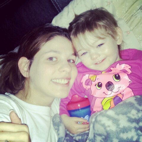 Im 20 years old i have 2 beautiful little girl who mean the world to me ;)
