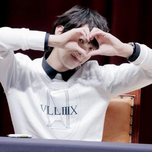 B1A4. «All my heart is yours @ur_jinyoung ♡~161013~♡»