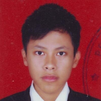 Ahmad Robingu TTL--- Trenggalek,| 3 Juni 1996| XII TKR 1 SMKN 1 TRENGGALEK |