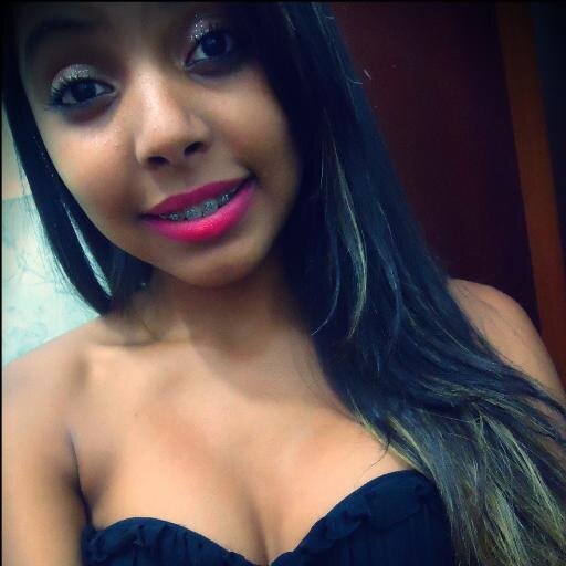 e os sorrisos dessa mina só me lembra a cocaína (8'