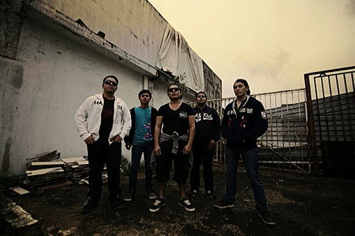 SIB is a Mexican Melodic Deathcore band. MEMBERS:SERGIO-GUITAR, ALBERTO @BetoPech -GUITAR, DAVO @DavoRoxTar-DRUMS, @tito_pz -BASS, ARIEL-VOICE