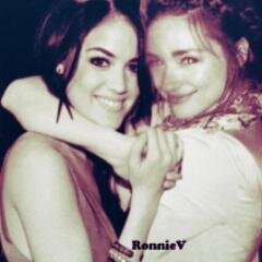 Younger sister of #Laura and @BrokenAlphaD and older sister to #Cora #Lollison Finding my happiness with @Sassy_Chaos