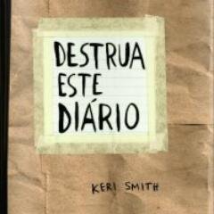 Twitter oficial do livro Destrua Esse Diário!