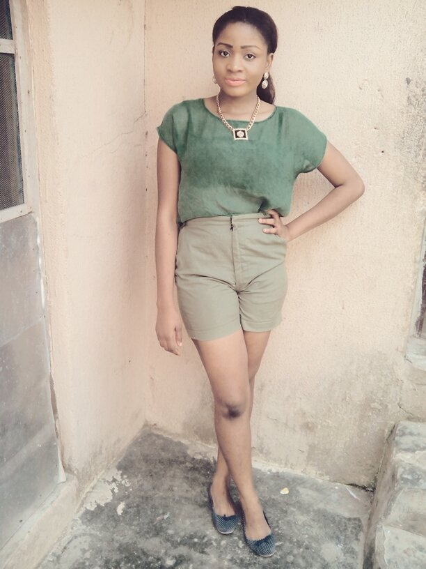 Am soooo cute...;INTELLIGENT AND STYLISH....Rihanna navi...