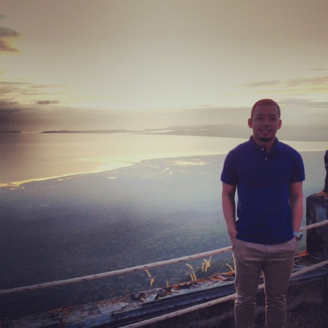 vipichbolreach's profile picture. Keep your dream alive by feeding it everyday.