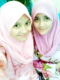 simple women -- melankolis -- benci cowo ga setia -- pemikir -- arsitektur