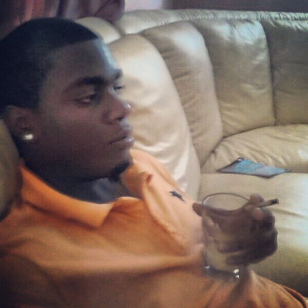 dennis_kevaughn's profile picture. 