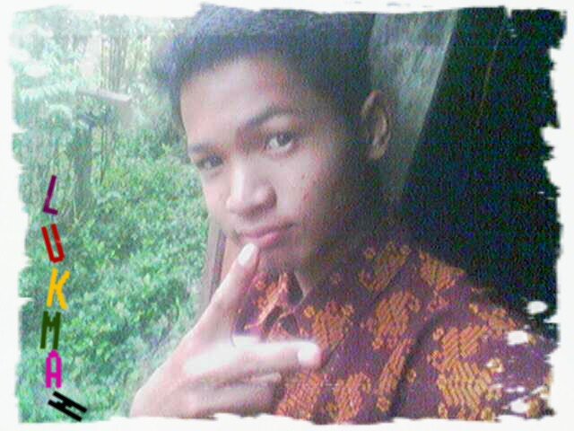 Nama:lukmanz
Ttl:sAGang,12 Nov 1995. Almat: Sagang, Desa Trikembang kec.Galing..SMA N 1 SEJANGKUNG. .Kelas XI IPA. . .Hobi ny OlGA, ,dll