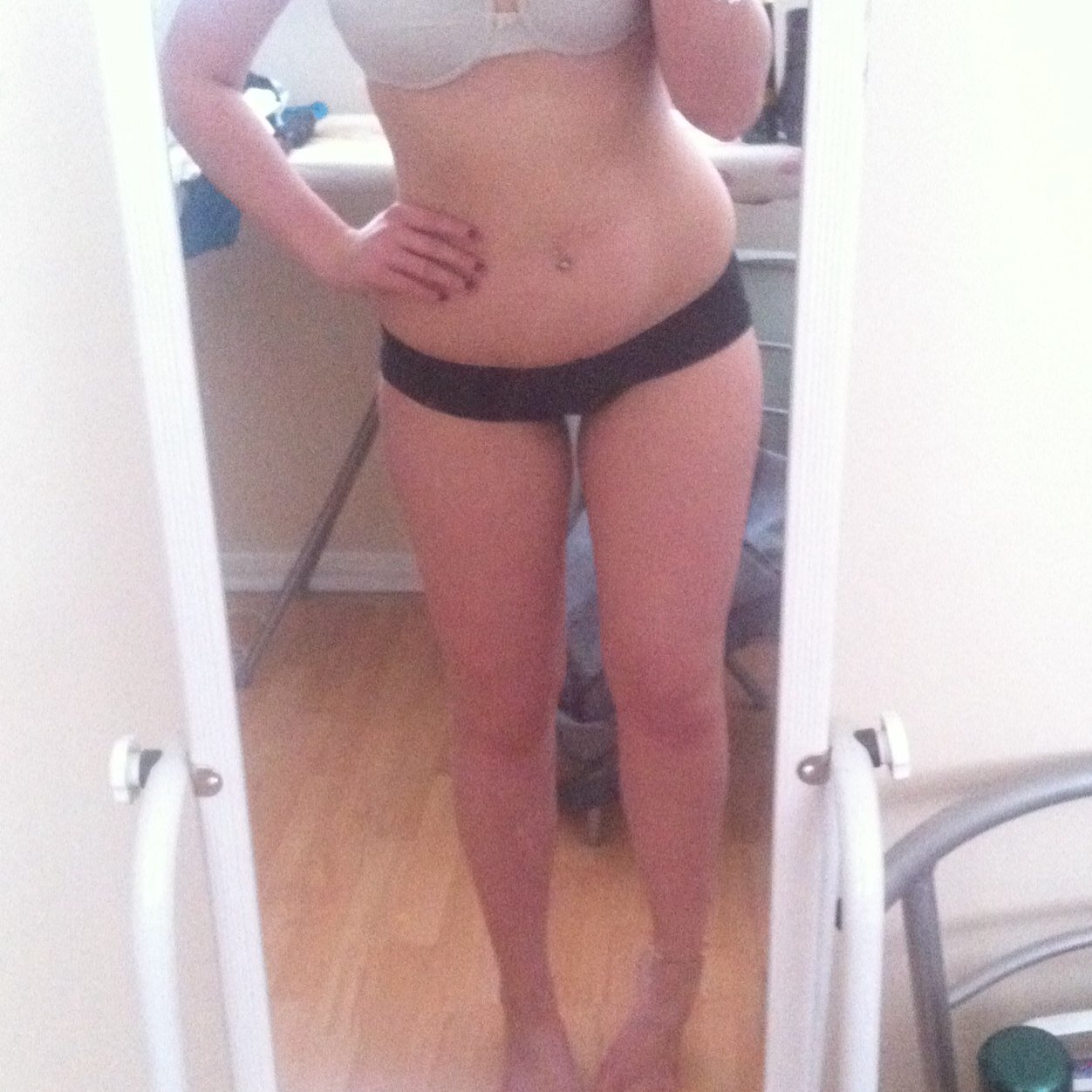 FitspoToBe_'s profile picture. 18 years old and a newly found fittie, just longing to be fit and healthy. 5'6 SW: 154lbs CW: 147lbs GW: 130lbs UGW: to feel completely happy and healthy