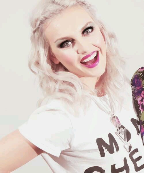 PlNKPERRIE's profile picture. ● pink perrie is the best thing in life ● ○ don't follow this acc but @powerjesy ○