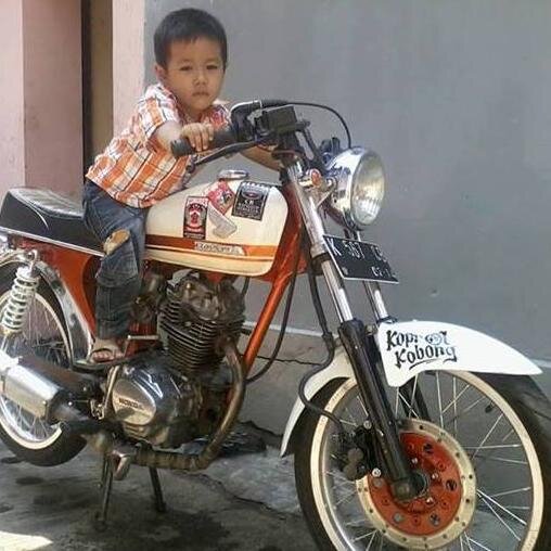 kenangburhan's profile picture. 