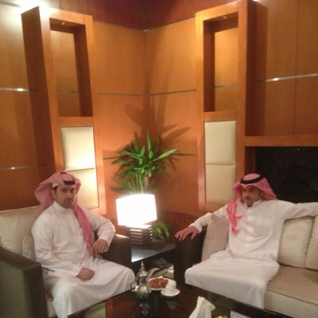 ليس گل مآآكتبه ! حگآيہ عن وآقعي .. آنمآ ھي گلمآت رآقتَ لي ' وقد يحتآجھآ غييريّ