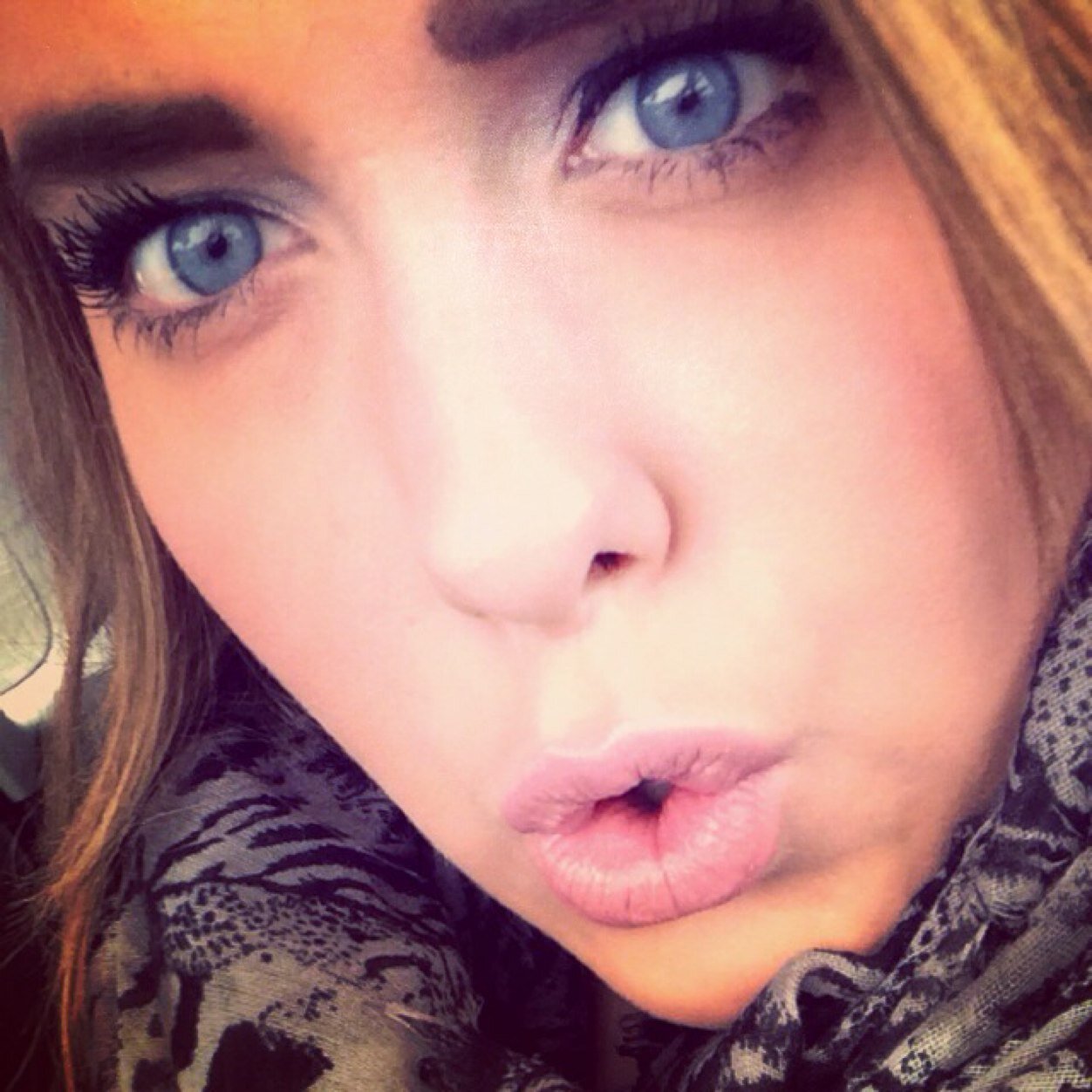 leneehanseen's profile picture. Lær av hunden - spark litt gress over dritten å gå videre