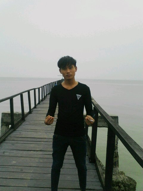 andrethejack421's profile picture. fuck you