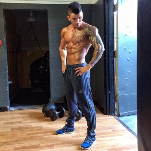Workout plans, tips, and program reviews to help you choose the right programs and build your muscle effectively: http://t.co/RmtTgjLxYy