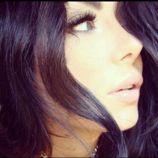 alyasmenn_'s profile picture. 