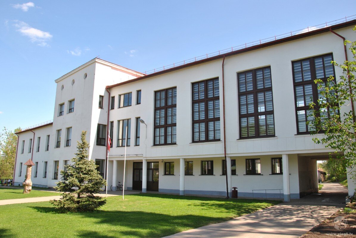 Konta mērķis ir informēt par notiekošo Viesītē. Organizēsim tikšanās un darīsim labus darbus. Idejas,jautājumus,sūdzības - droši raksti uz vnjauniesi@gmail.com