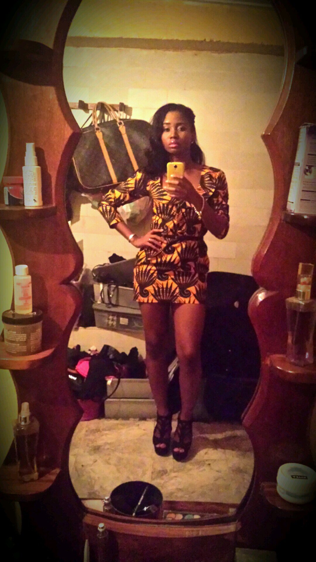 singer.songwriter.business woman. https://t.co/6XEuIxc1AQ .
|TEAM SIERRA LEONE| |TEAM AFRICA|. FOLLOW IF YOU WANT WORLD PEACE