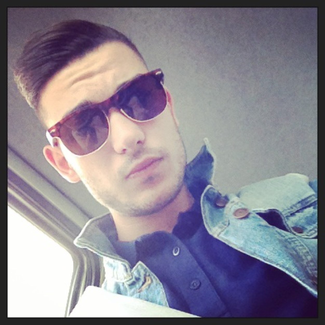 JorisRiu's profile picture. You are my biggest fan, you will follow me until I love you.