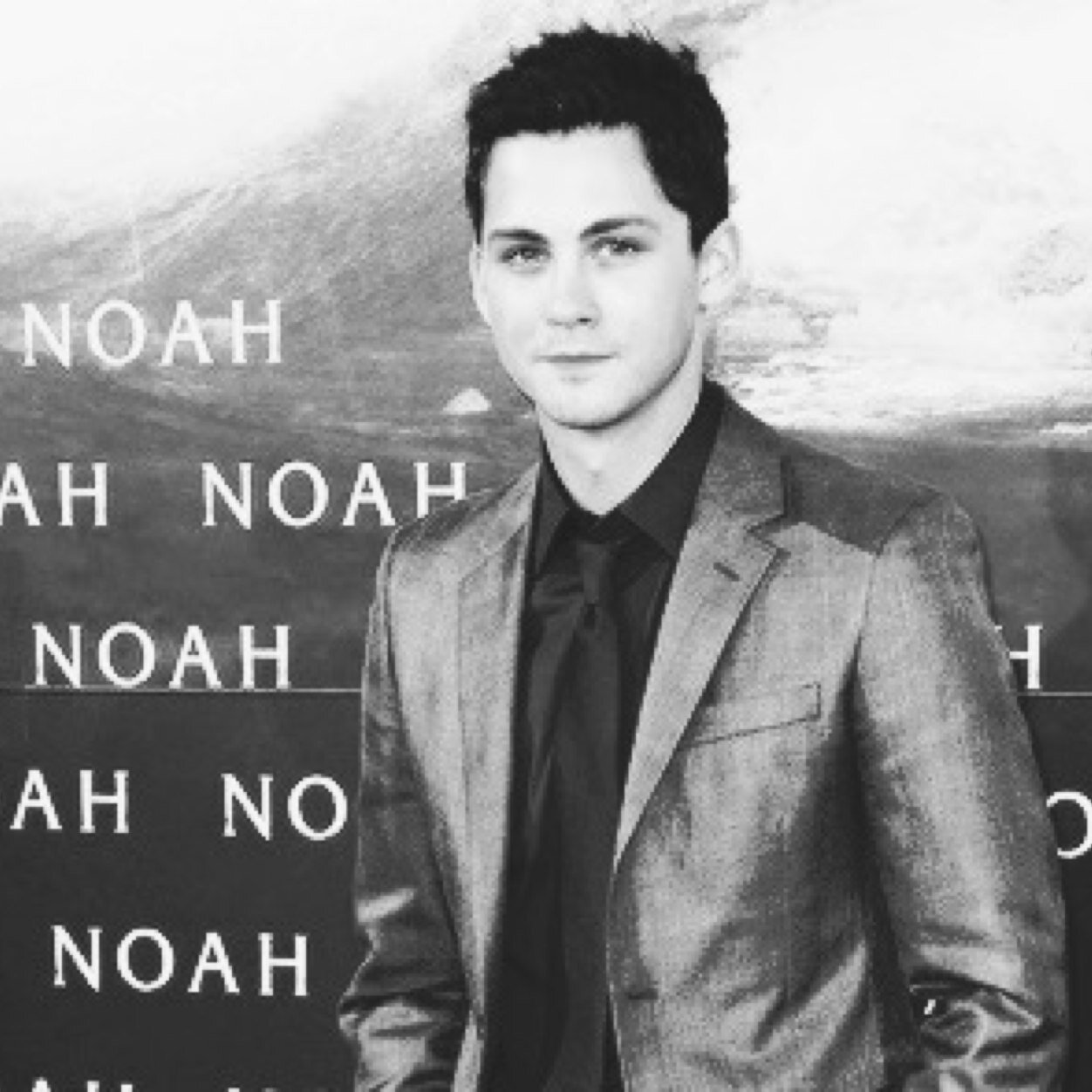 I support the coolest actor Logan Lerman. PercyJackson. GerardPiqué3. Greyson Chance RTed. Sorry if I have a bad english! :) ig : ardenia.ed
