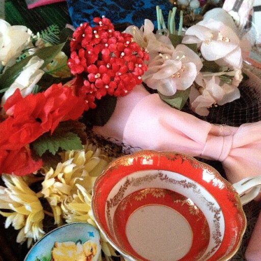 CositasBonitas's profile picture. Love Life, Antiquing, Eating yummy foods and hanging with La Familia & Friends