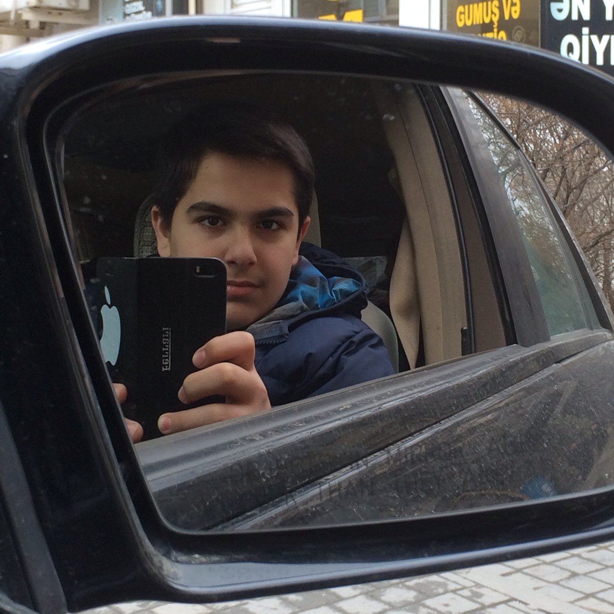 AliyevErt's profile picture. 