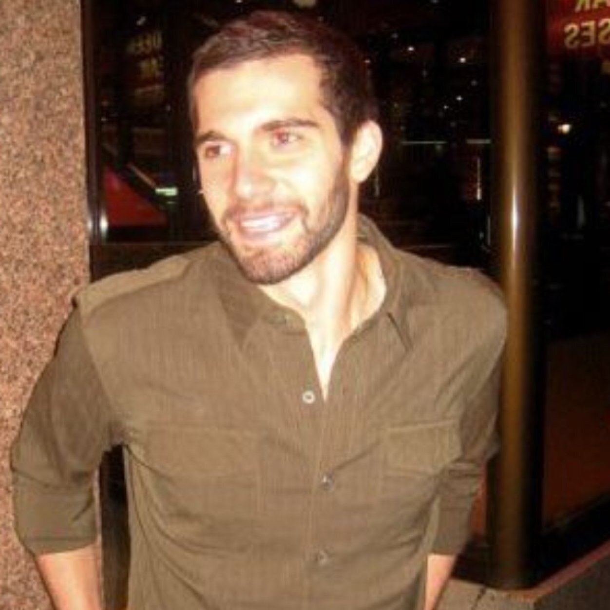 nicofricchione's profile picture. Real Estate - @OneTenRei @NetLeaseModular